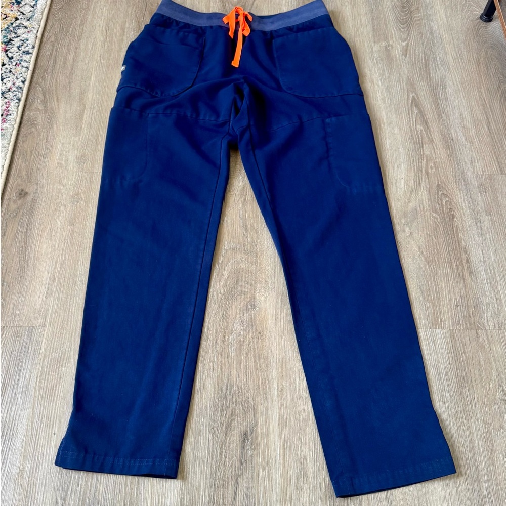Figs Kade Women’s Scrub Bottoms - Sz Small